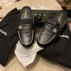 Chanel slides gently worn sold out style